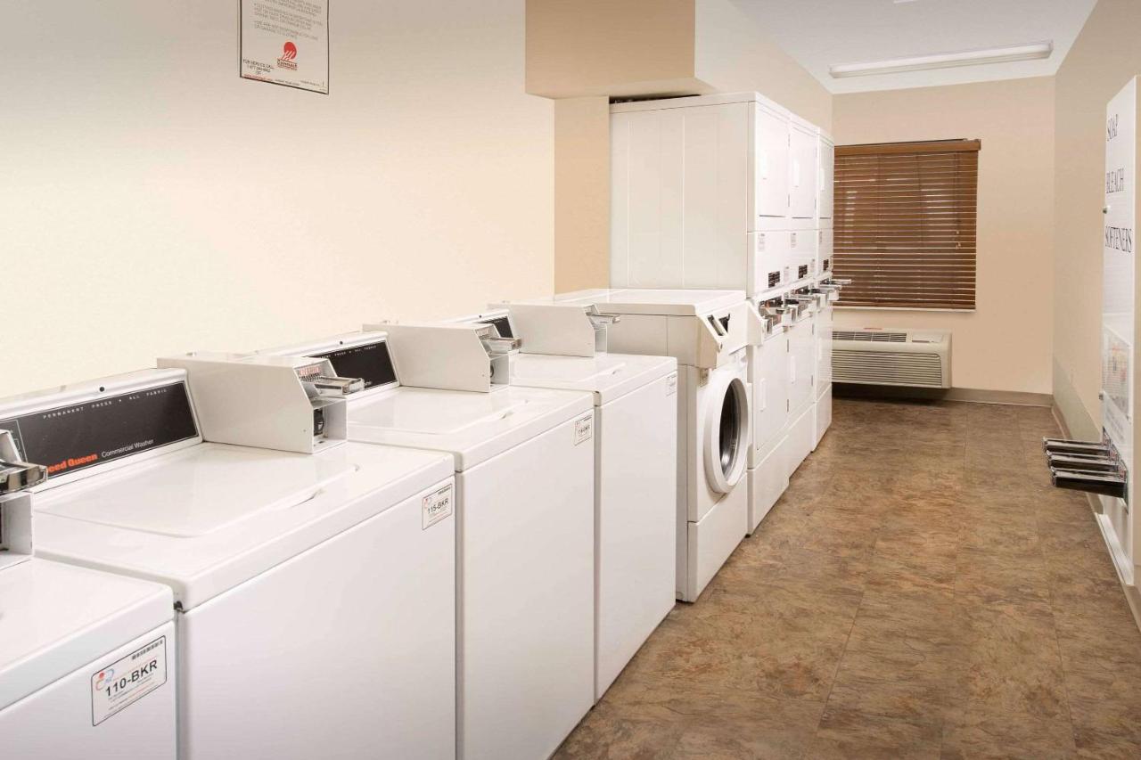 Woodspring Suites San Antonio North Live Oak I-35 מראה חיצוני תמונה