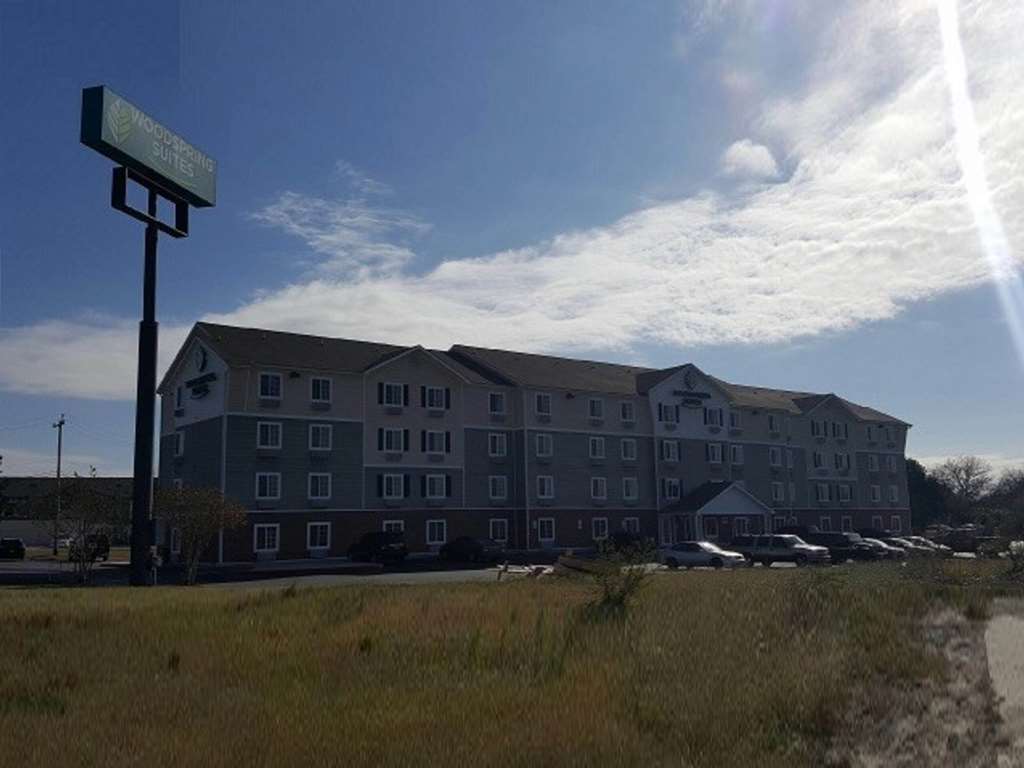 Woodspring Suites San Antonio North Live Oak I-35 מראה חיצוני תמונה