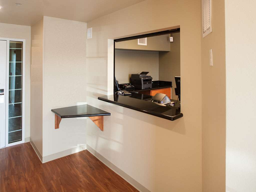 Woodspring Suites San Antonio North Live Oak I-35 מראה פנימי תמונה